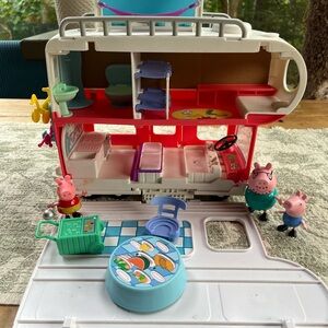 Peppa Pig Adventure Camper Playset